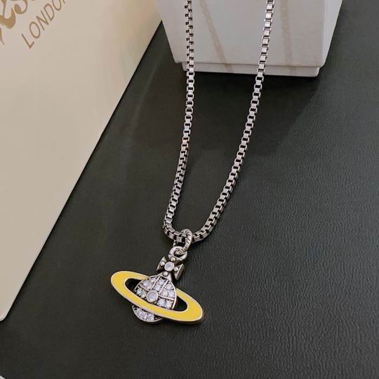 Vivienne Westwood necklace 11lyh61